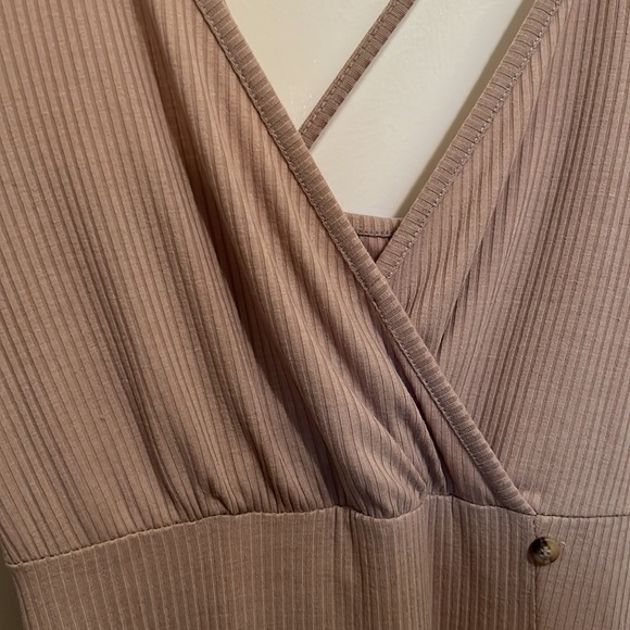 Ribbed Maxi Dress - Picture 2 of 5